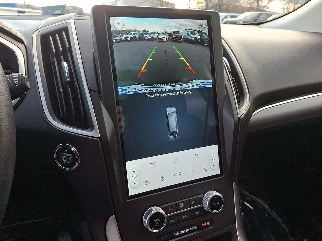 used 2021 Ford Edge car, priced at $22,000