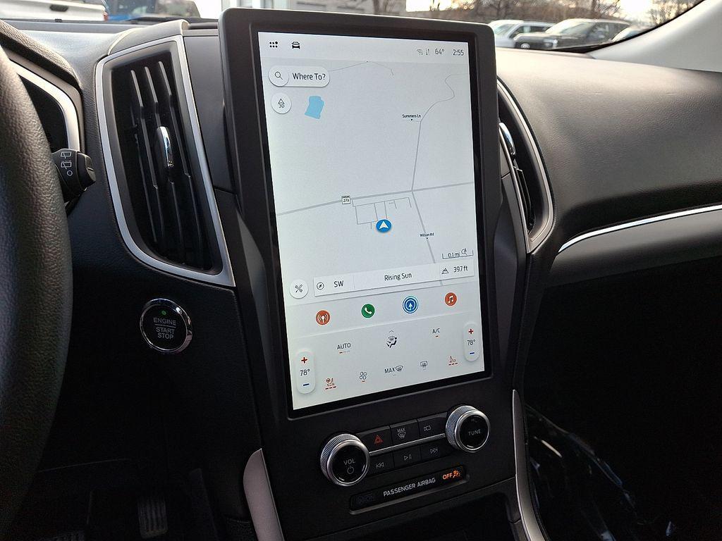 used 2021 Ford Edge car, priced at $22,000