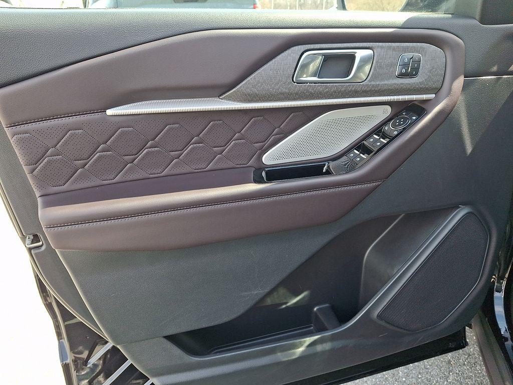 used 2025 Ford Explorer car, priced at $46,000