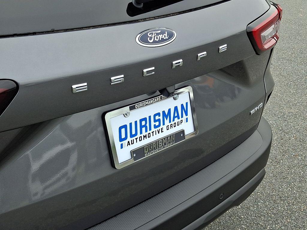 new 2026 Ford Escape car, priced at $32,000