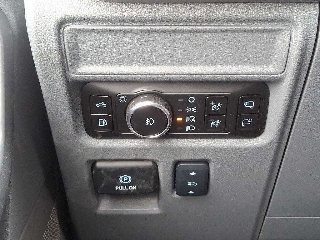 new 2025 Ford F-150 car, priced at $55,000