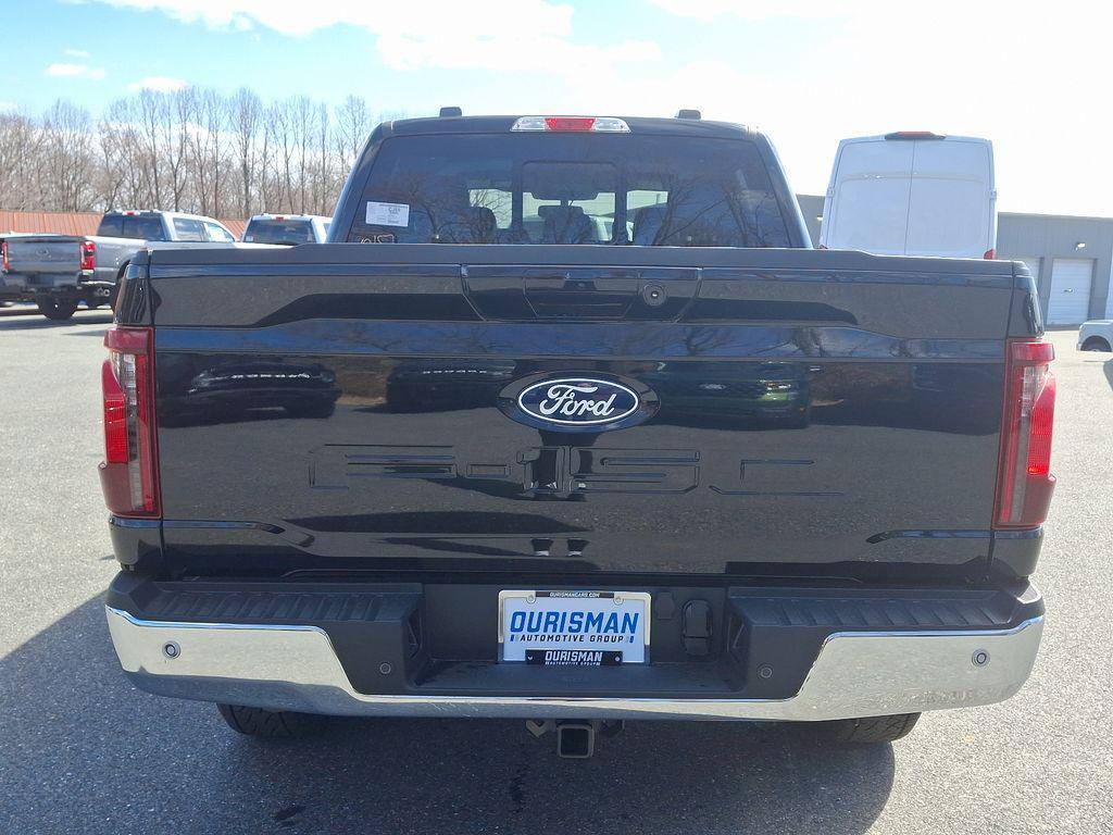 new 2025 Ford F-150 car, priced at $55,000