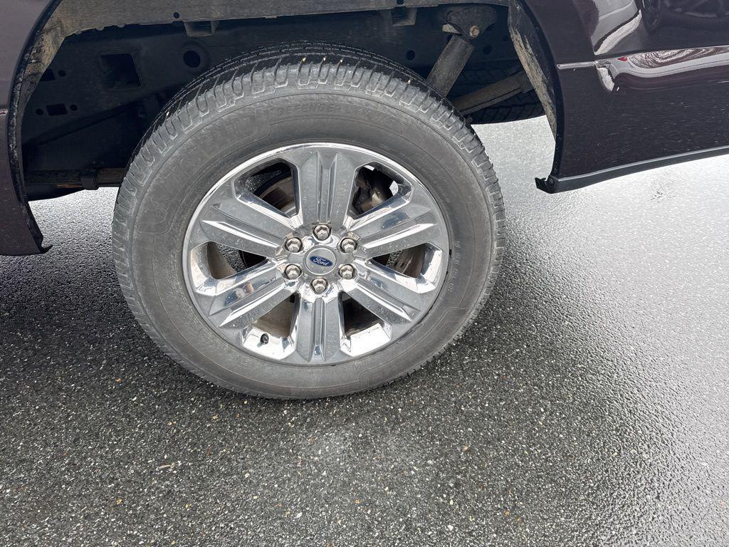 used 2020 Ford F-150 car, priced at $29,000