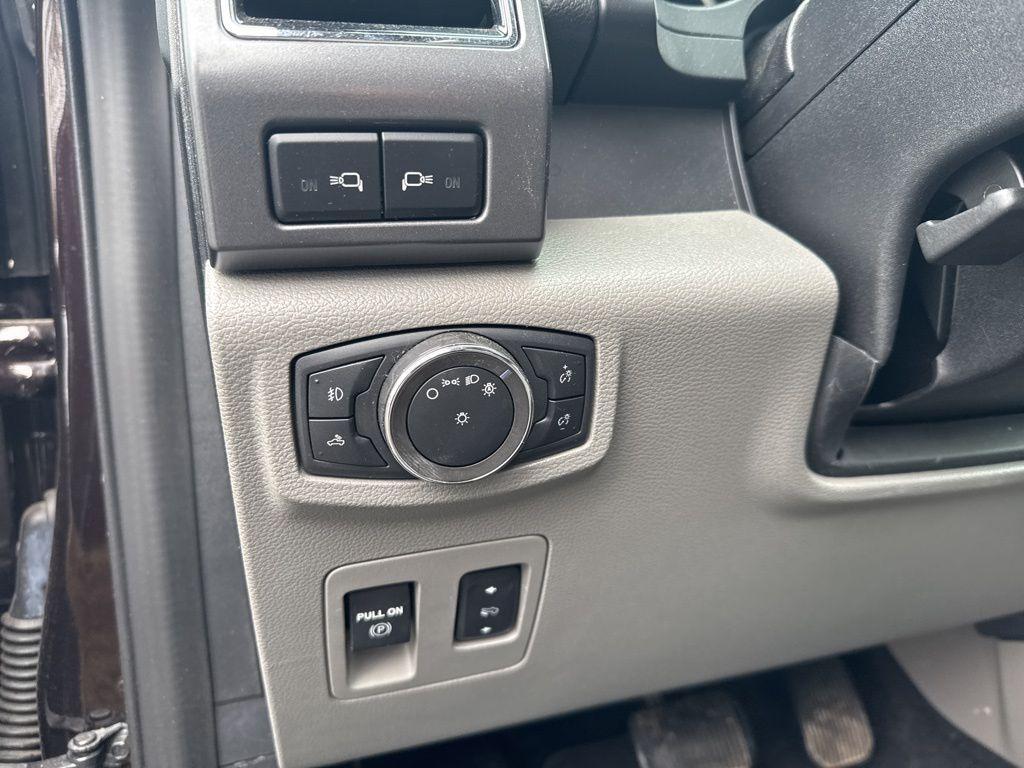 used 2020 Ford F-150 car, priced at $29,000