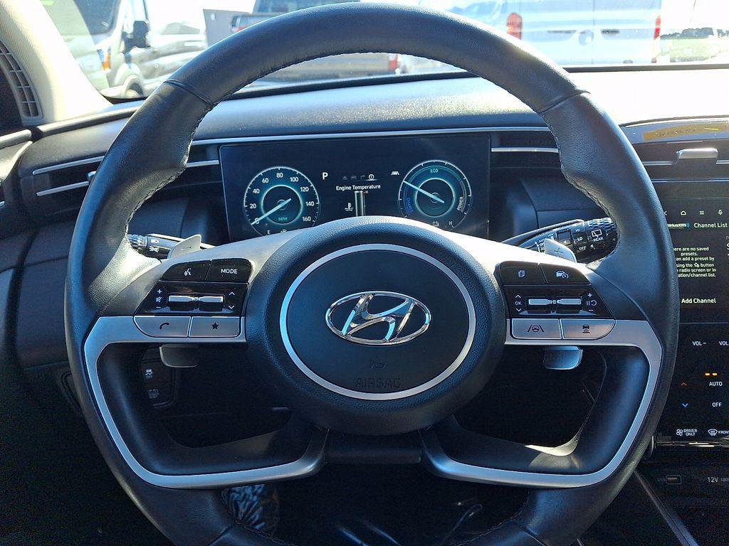 used 2024 Hyundai TUCSON Hybrid car, priced at $31,500