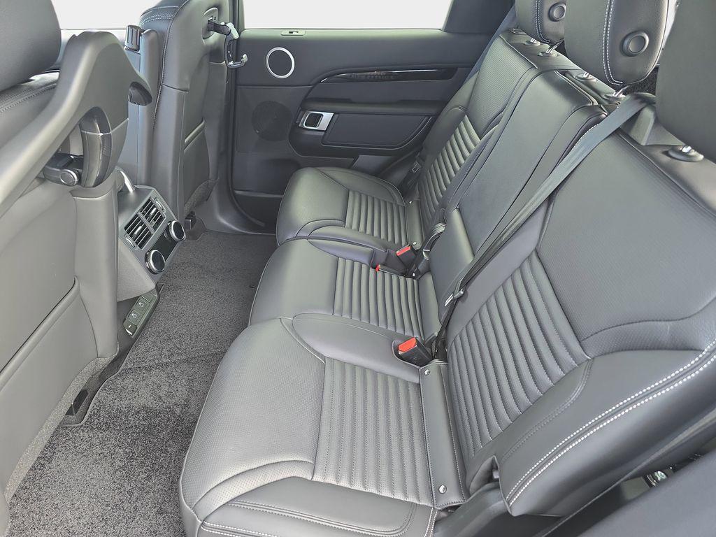 new 2026 Land Rover Discovery car, priced at $67,276