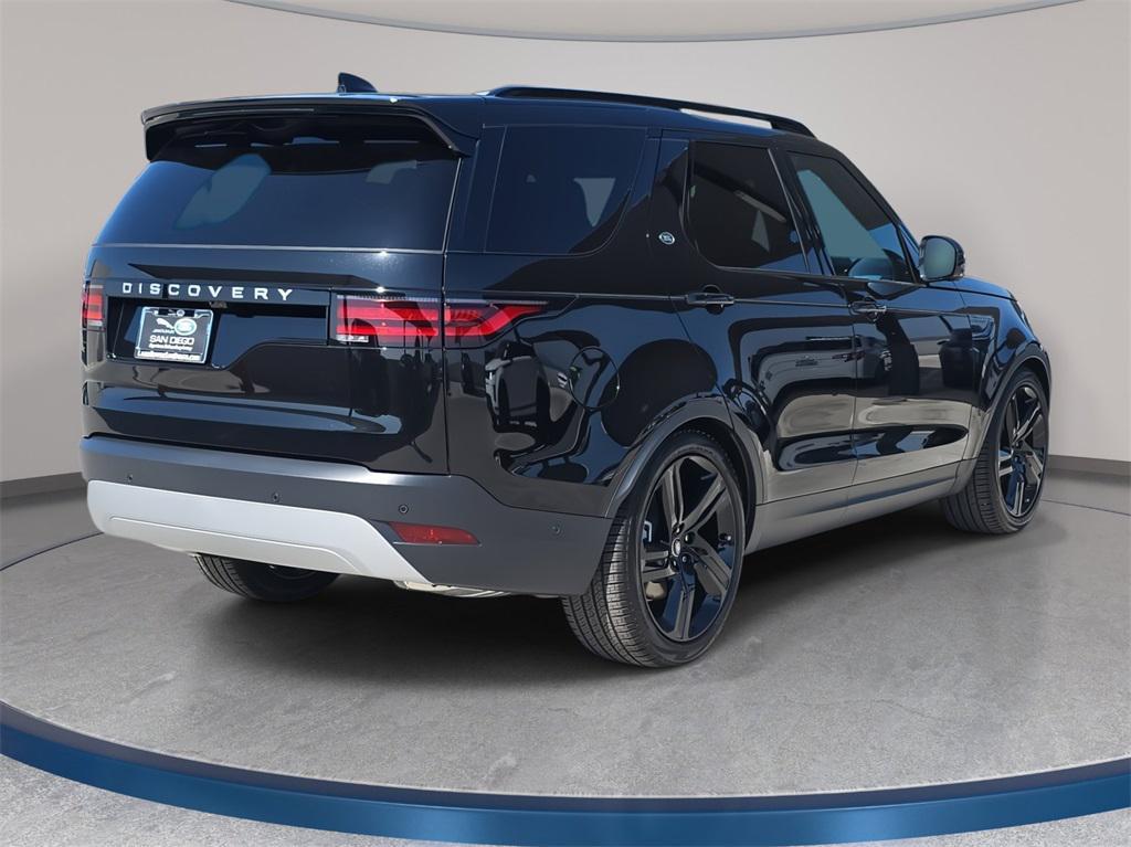 new 2025 Land Rover Discovery car, priced at $68,493