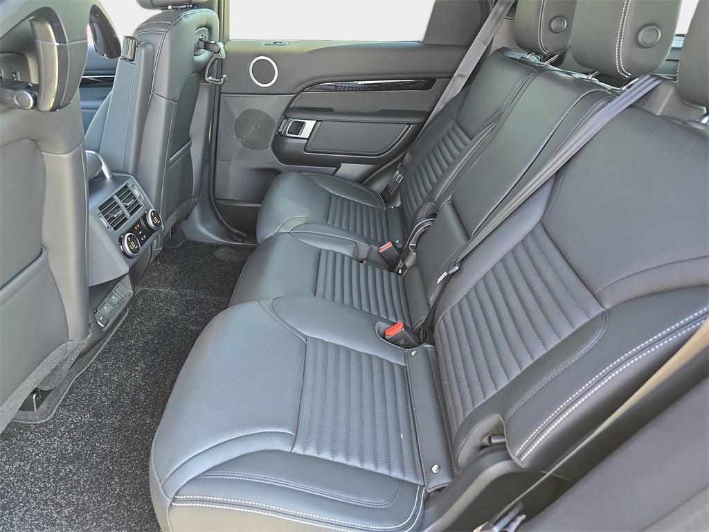 new 2025 Land Rover Discovery car, priced at $68,493