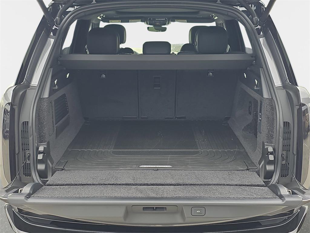 new 2025 Land Rover Range Rover car, priced at $125,920
