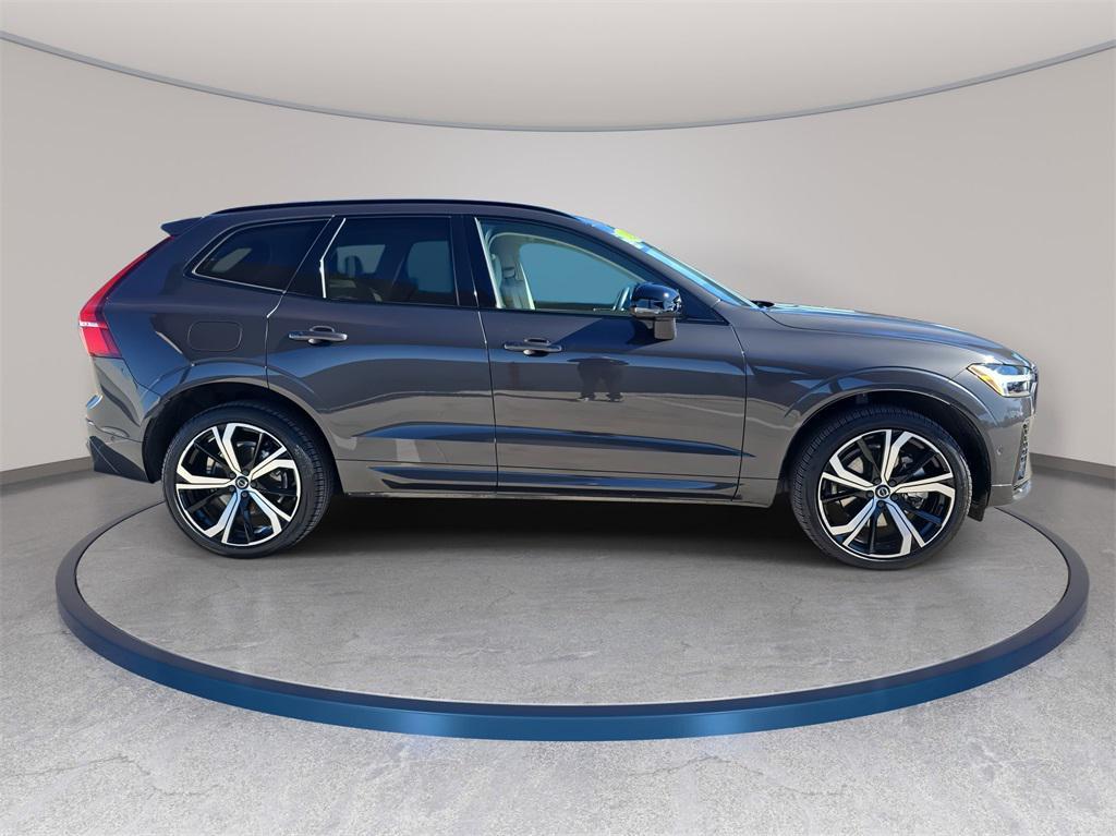 used 2023 Volvo XC60 Recharge Plug-In Hybrid car, priced at $44,350