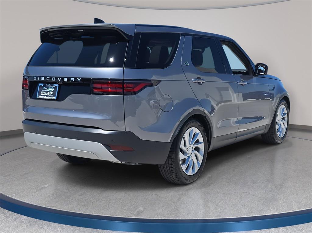 new 2025 Land Rover Discovery car, priced at $64,943