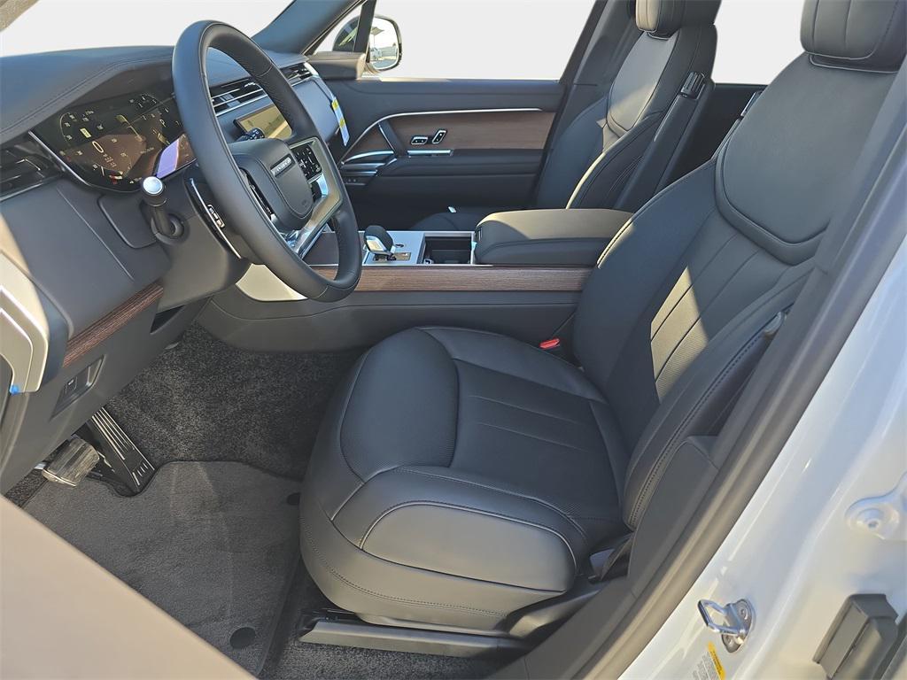 new 2025 Land Rover Range Rover car, priced at $151,205