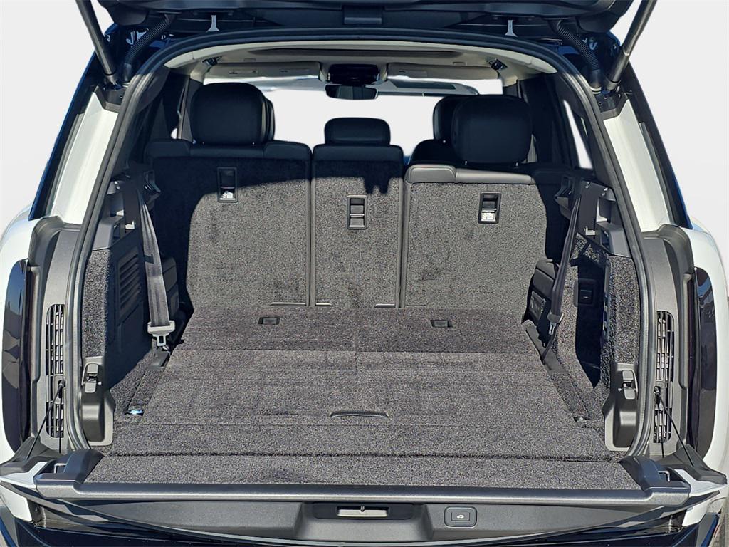 new 2025 Land Rover Range Rover car, priced at $151,205