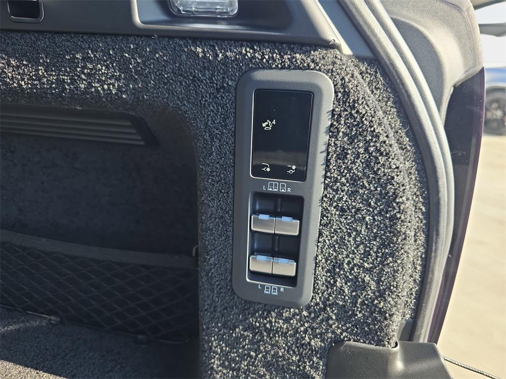 new 2025 Land Rover Range Rover car, priced at $151,205