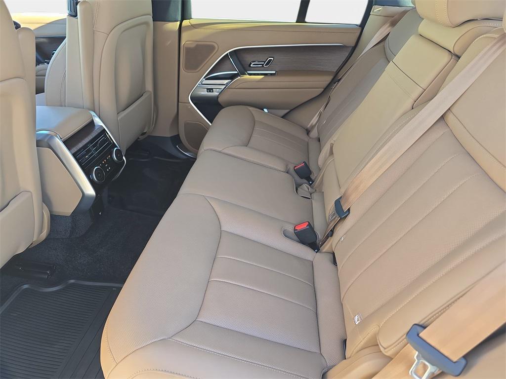 new 2025 Land Rover Range Rover car, priced at $132,285