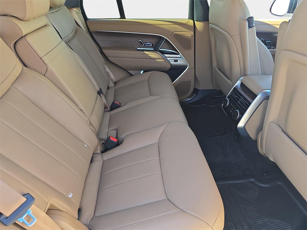 new 2025 Land Rover Range Rover car, priced at $132,285