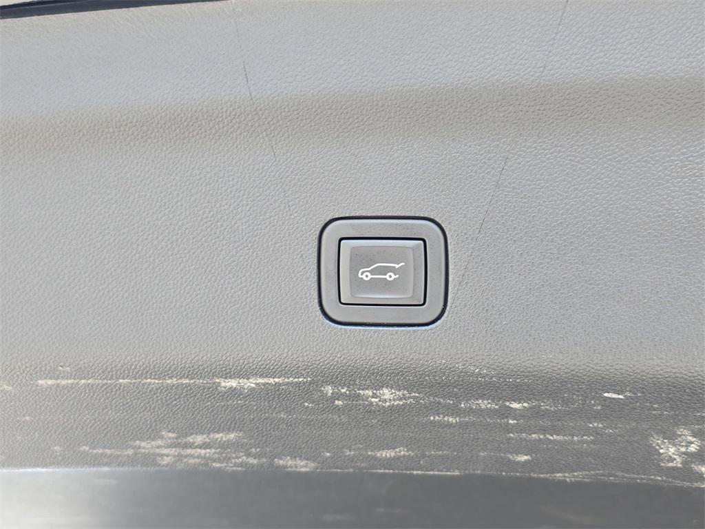 used 2023 Chevrolet Tahoe car, priced at $54,540