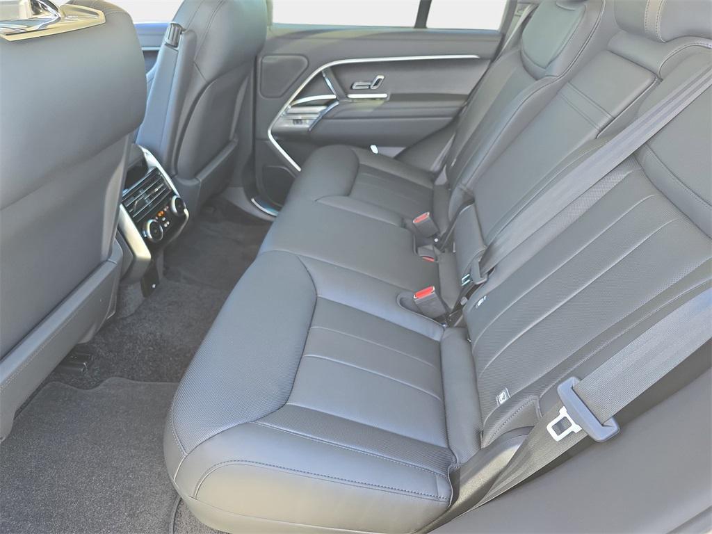 new 2026 Land Rover Range Rover car, priced at $157,735