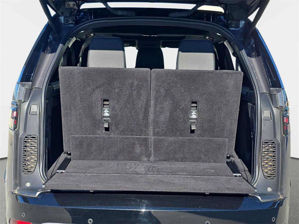 used 2023 Land Rover Discovery car, priced at $40,991