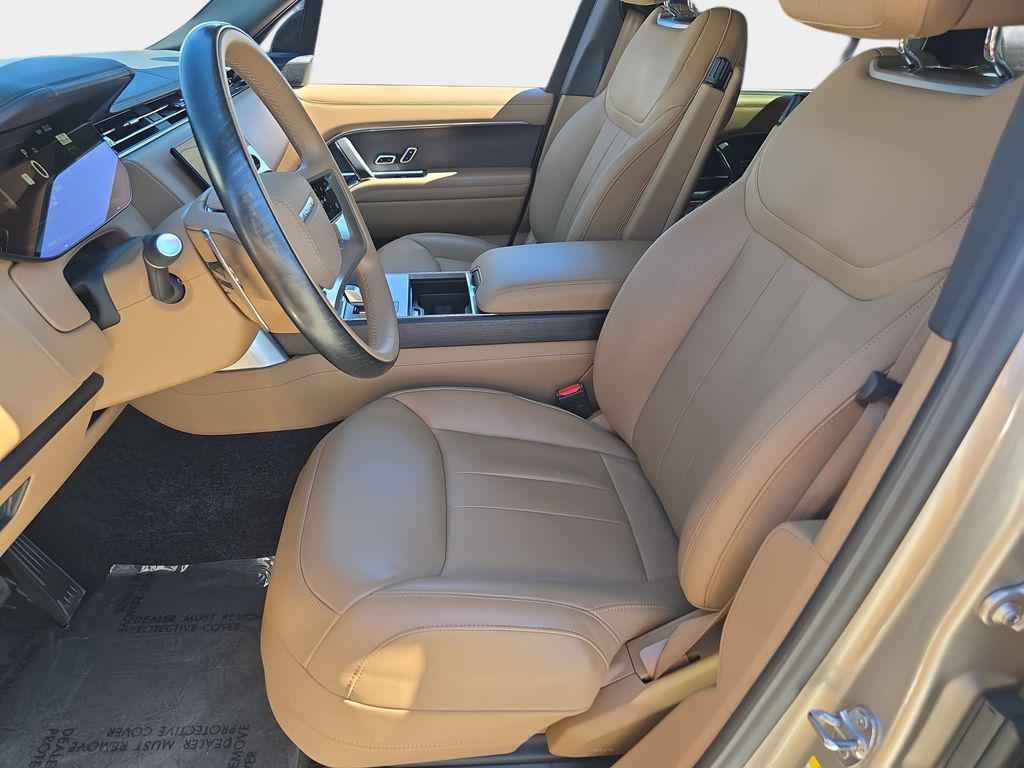 used 2025 Land Rover Range Rover car, priced at $129,990