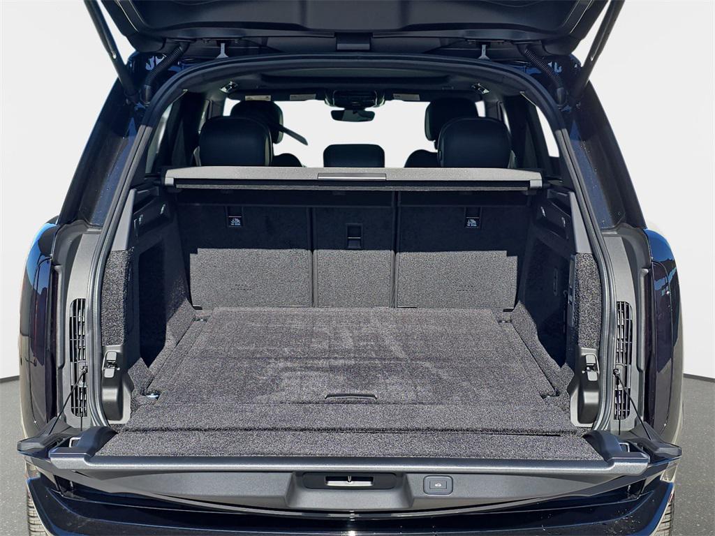 new 2026 Land Rover Range Rover car, priced at $140,315