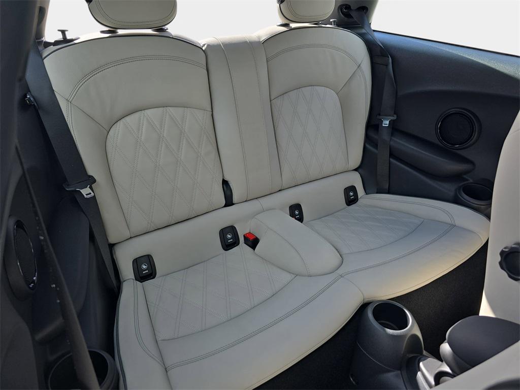 used 2024 MINI Hardtop car, priced at $34,990