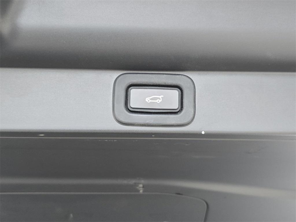 used 2023 Land Rover Range Rover car, priced at $90,991