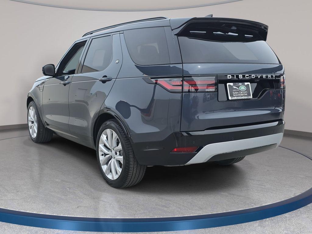 new 2026 Land Rover Discovery car, priced at $75,161