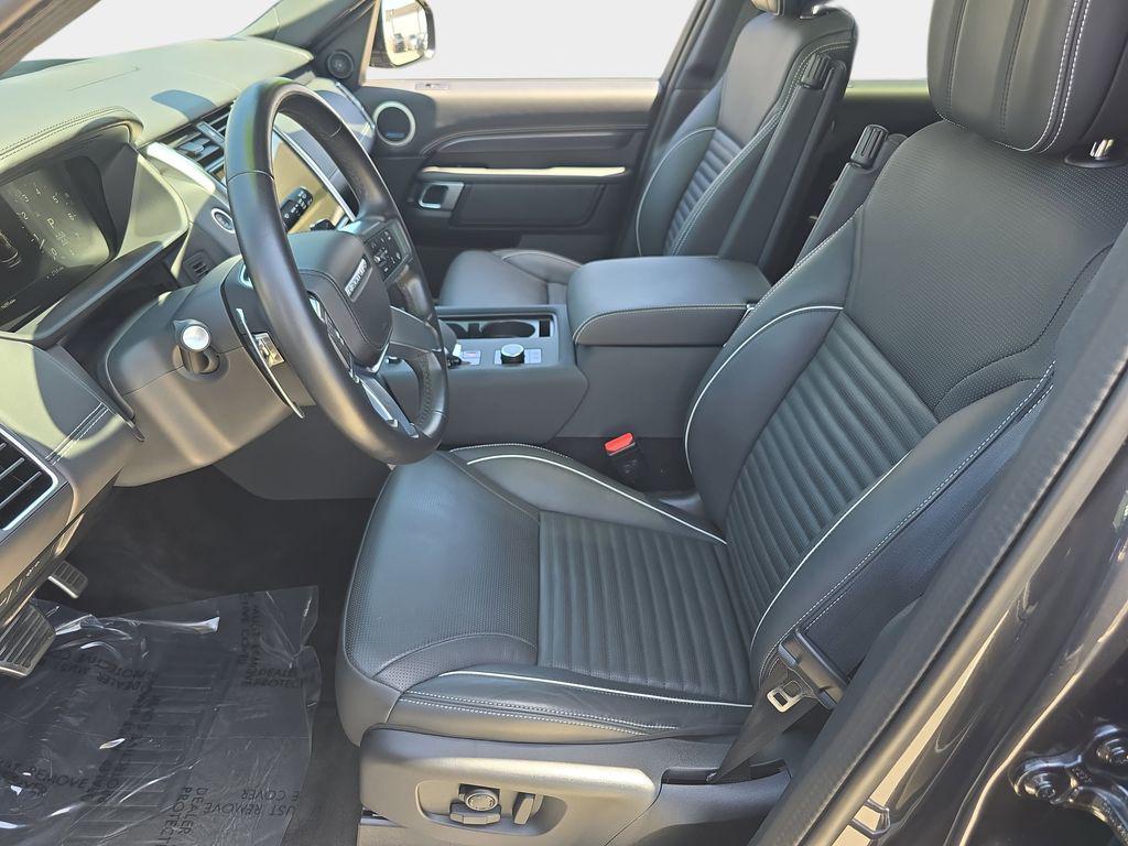 used 2024 Land Rover Discovery car, priced at $59,415