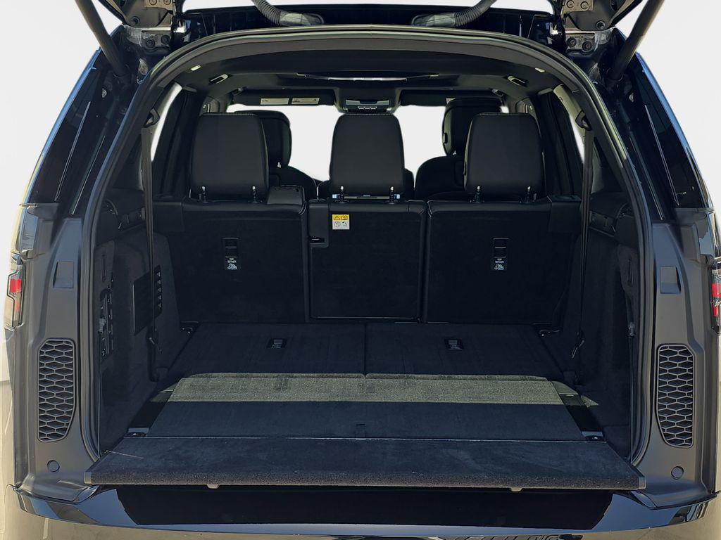 used 2024 Land Rover Discovery car, priced at $59,415