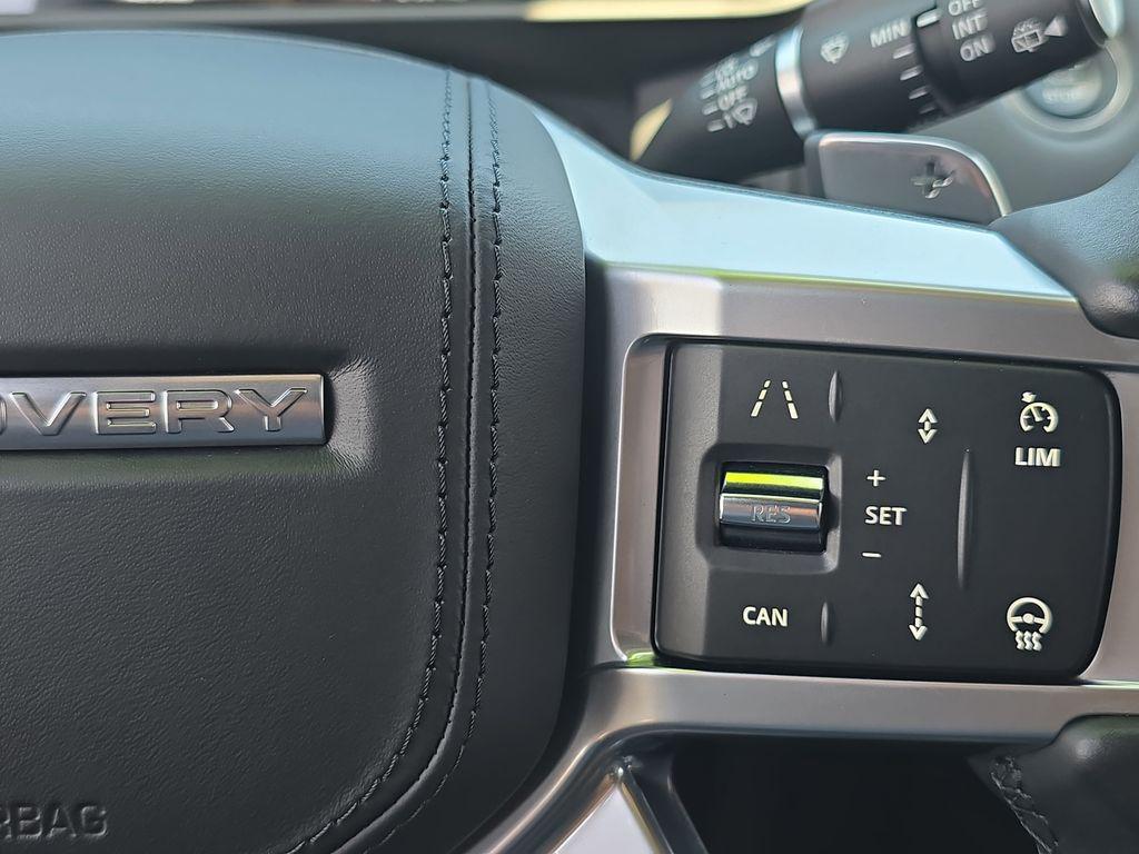 used 2024 Land Rover Discovery car, priced at $59,415