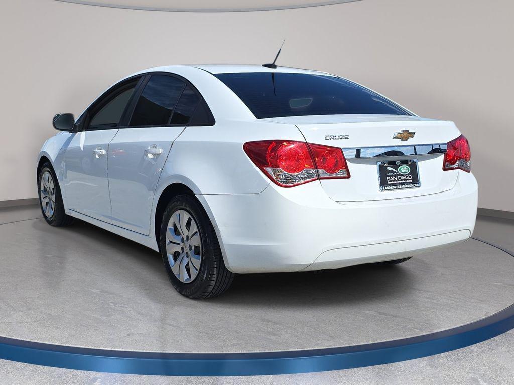 used 2014 Chevrolet Cruze car, priced at $6,075