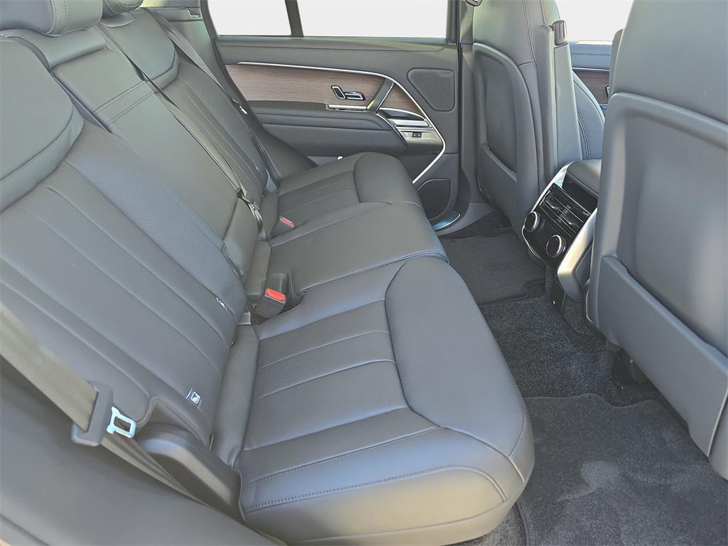 new 2026 Land Rover Range Rover car, priced at $124,415