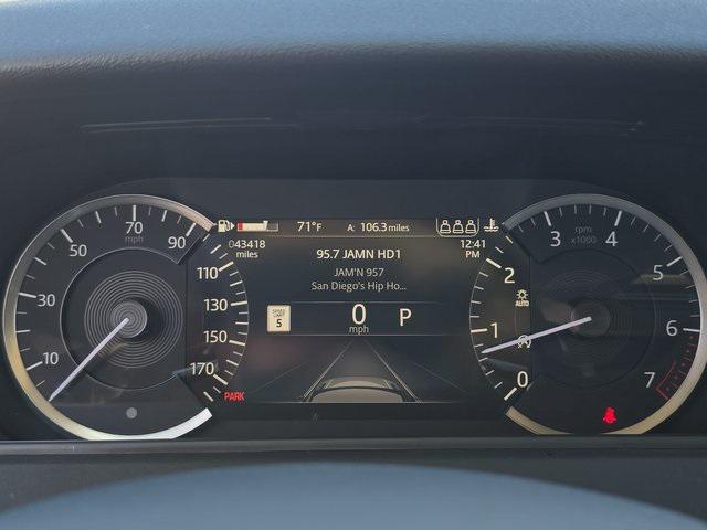 used 2023 Land Rover Range Rover Velar car, priced at $33,290