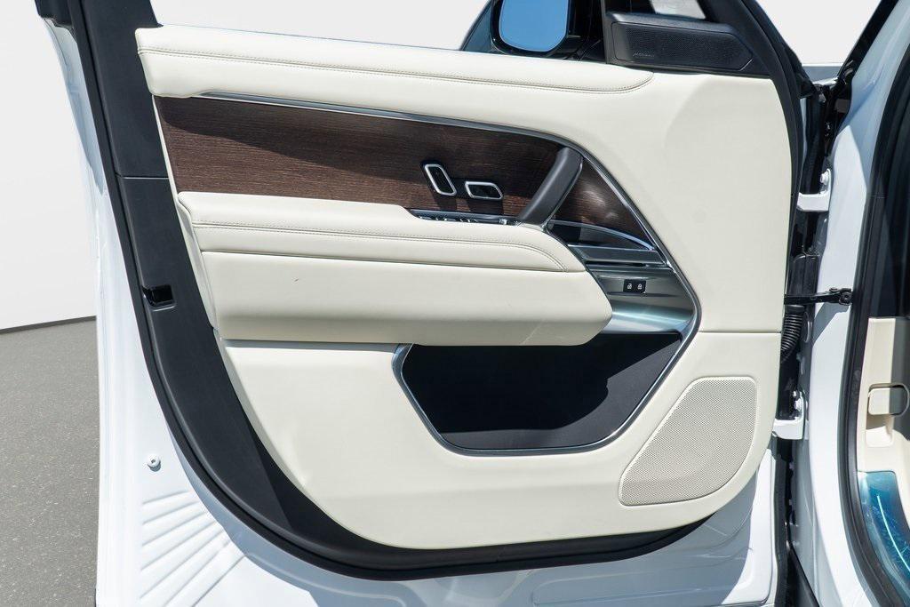 new 2025 Land Rover Range Rover car, priced at $135,465