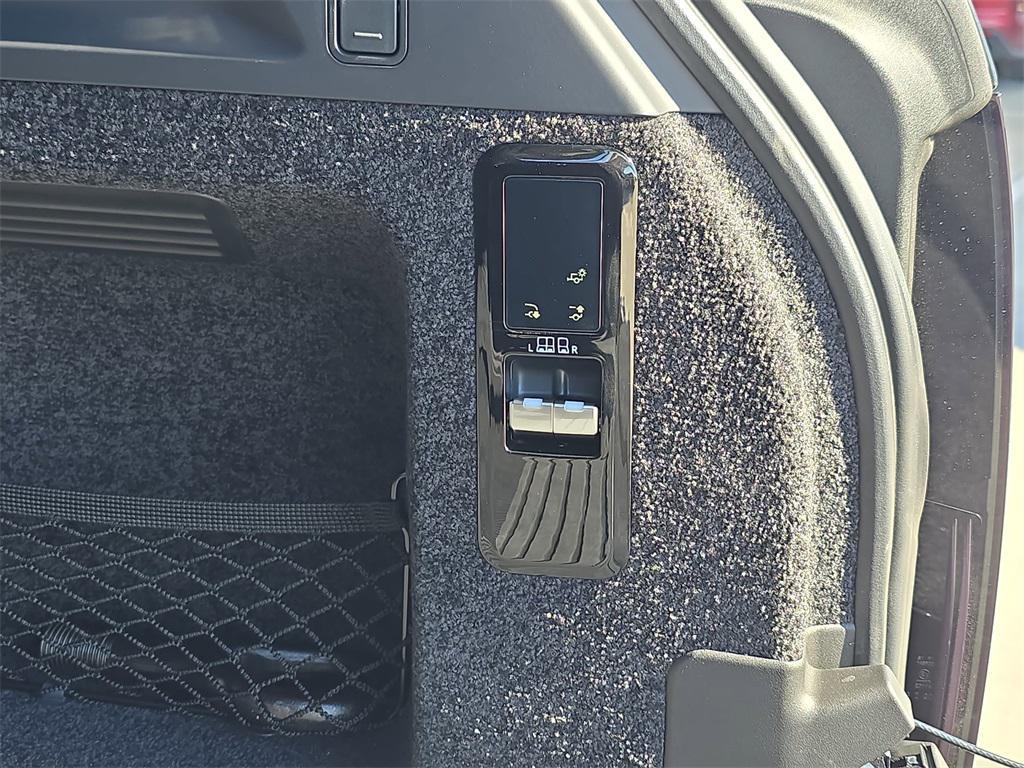 used 2024 Land Rover Range Rover car, priced at $110,991