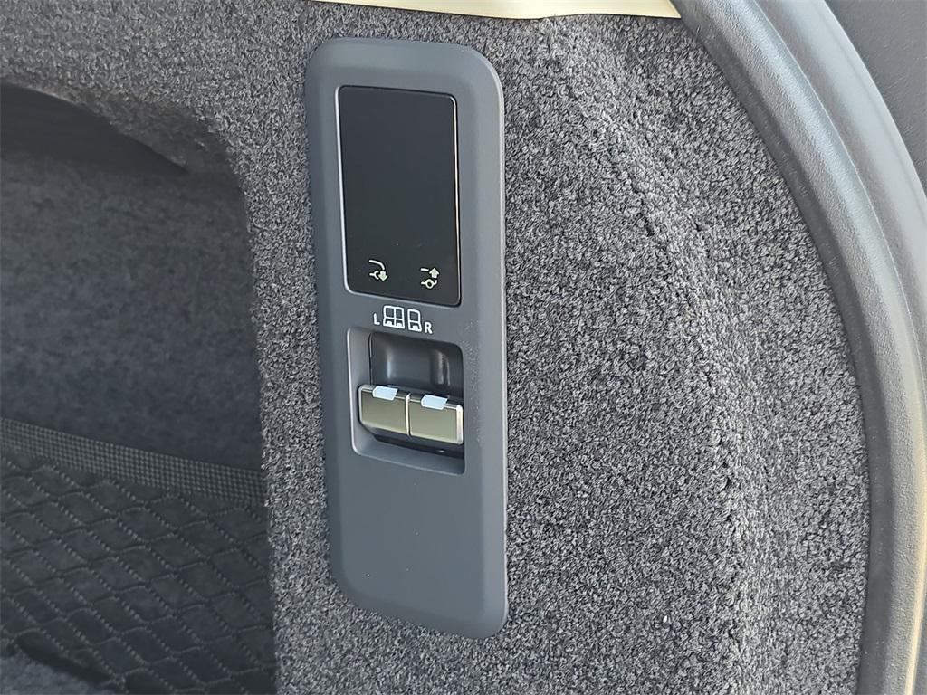 new 2025 Land Rover Range Rover car, priced at $157,285