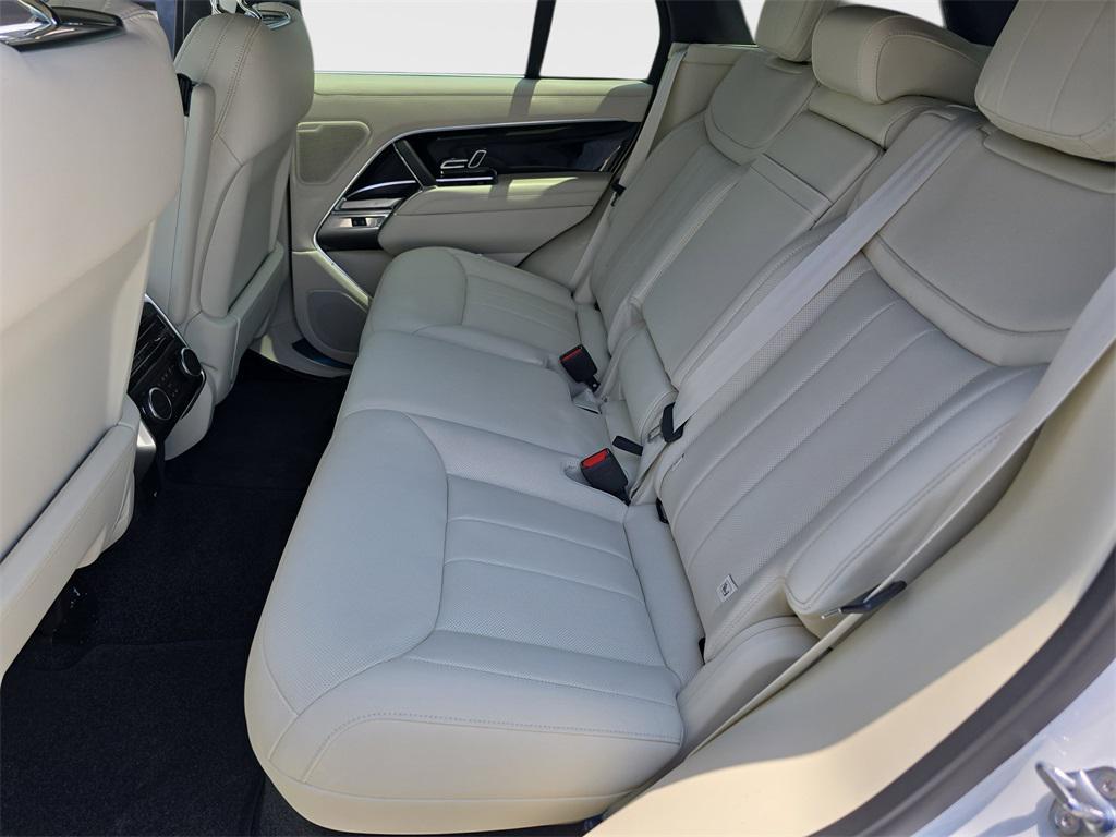 new 2025 Land Rover Range Rover car, priced at $157,285