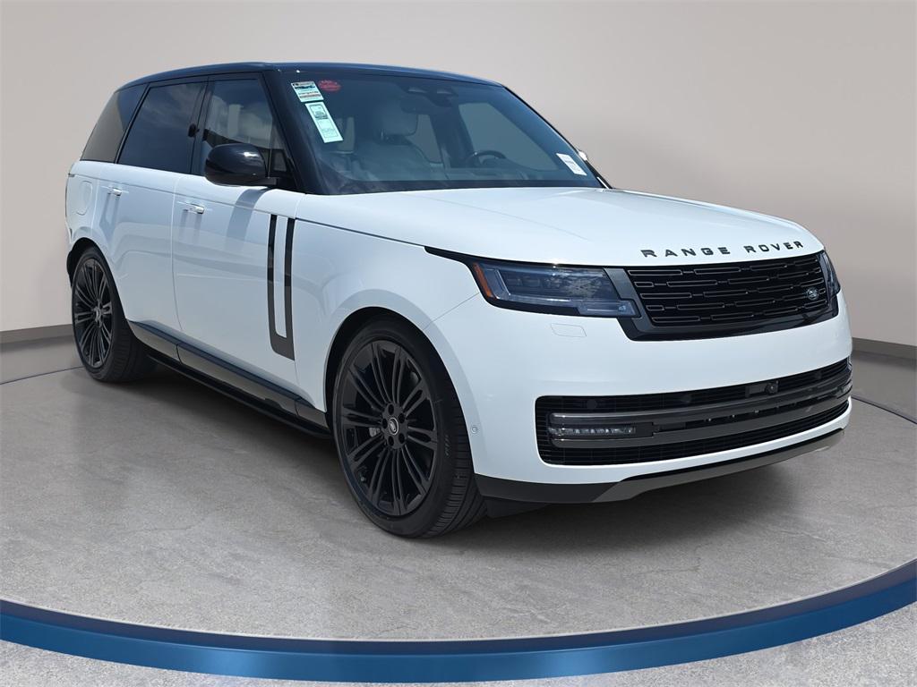 new 2025 Land Rover Range Rover car, priced at $157,285