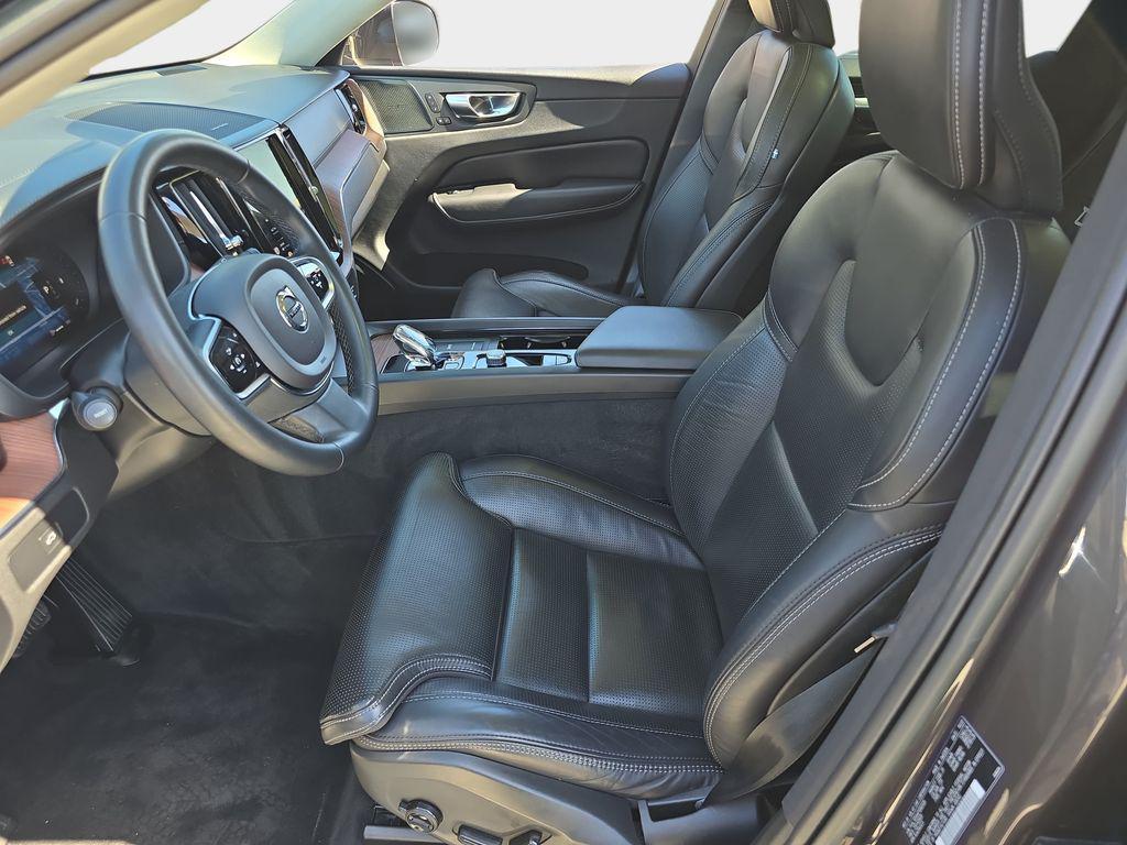 used 2023 Volvo XC60 car, priced at $31,374