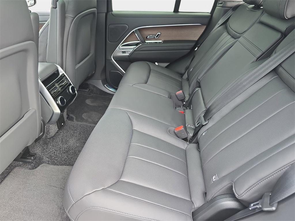 new 2026 Land Rover Range Rover car, priced at $122,735