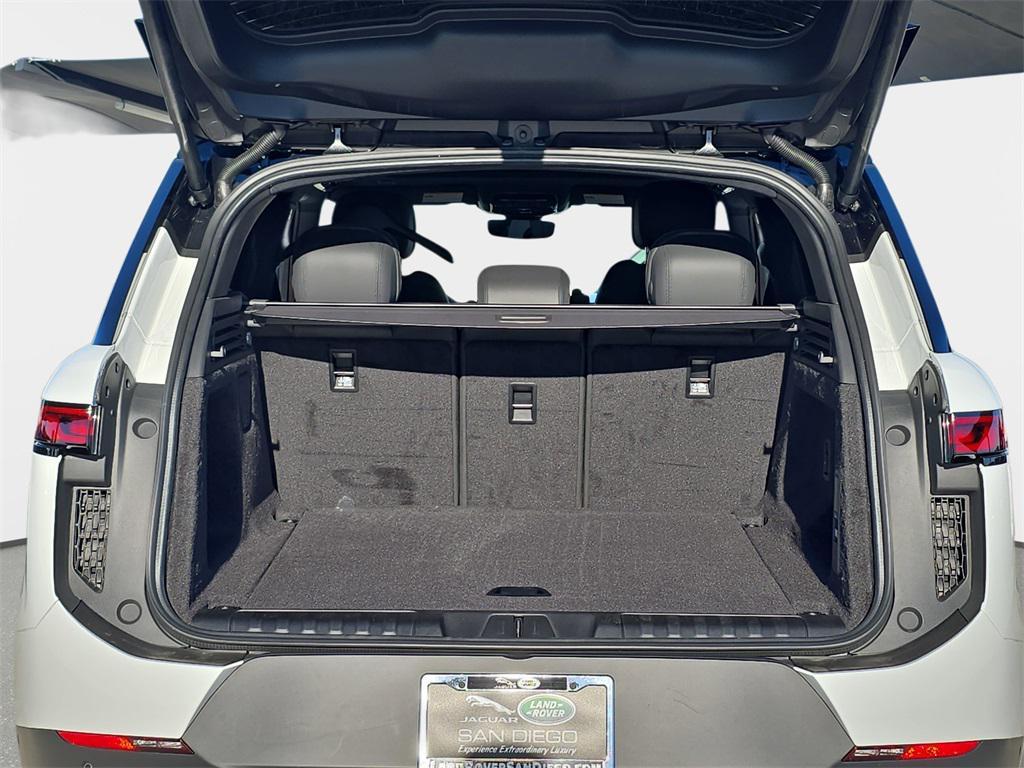new 2026 Land Rover Range Rover Sport car, priced at $92,060