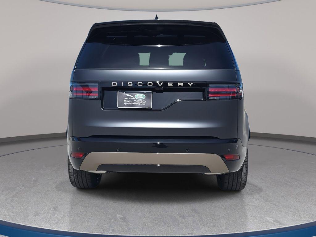 new 2026 Land Rover Discovery car, priced at $87,826