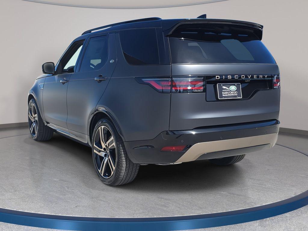 new 2026 Land Rover Discovery car, priced at $87,826