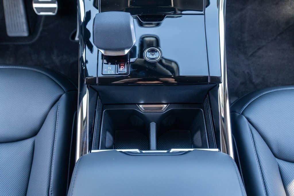 new 2025 Land Rover Range Rover Sport car, priced at $111,560