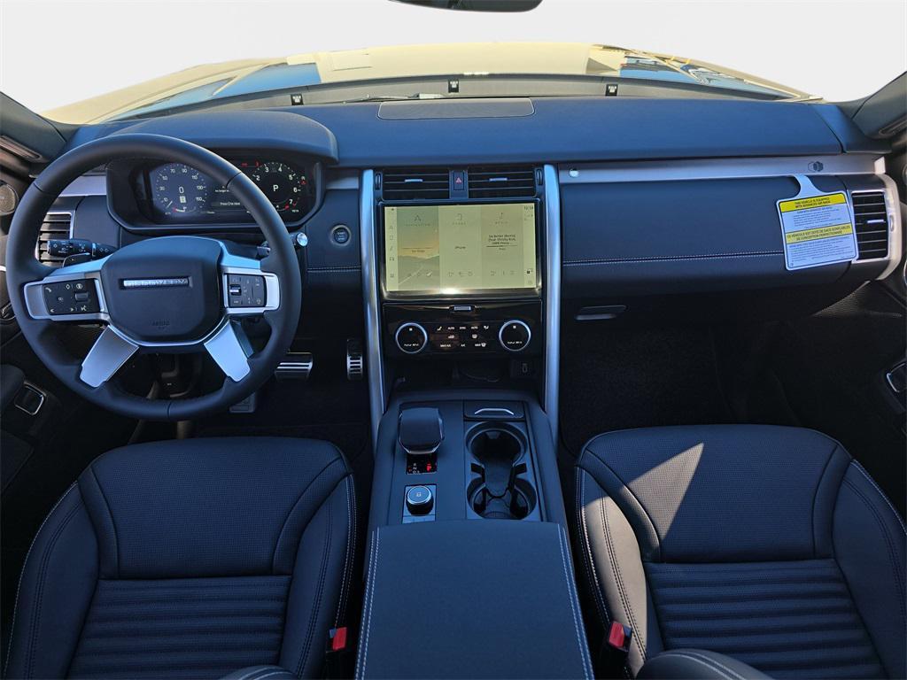 new 2026 Land Rover Discovery car, priced at $78,226