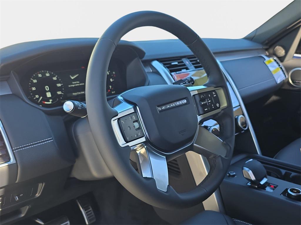 new 2026 Land Rover Discovery car, priced at $78,226