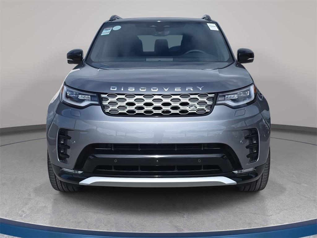 new 2026 Land Rover Discovery car, priced at $75,276