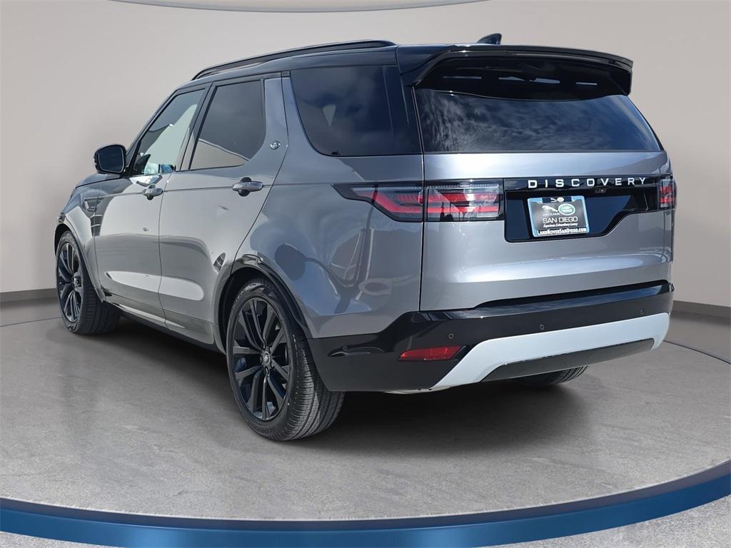 new 2026 Land Rover Discovery car, priced at $75,276