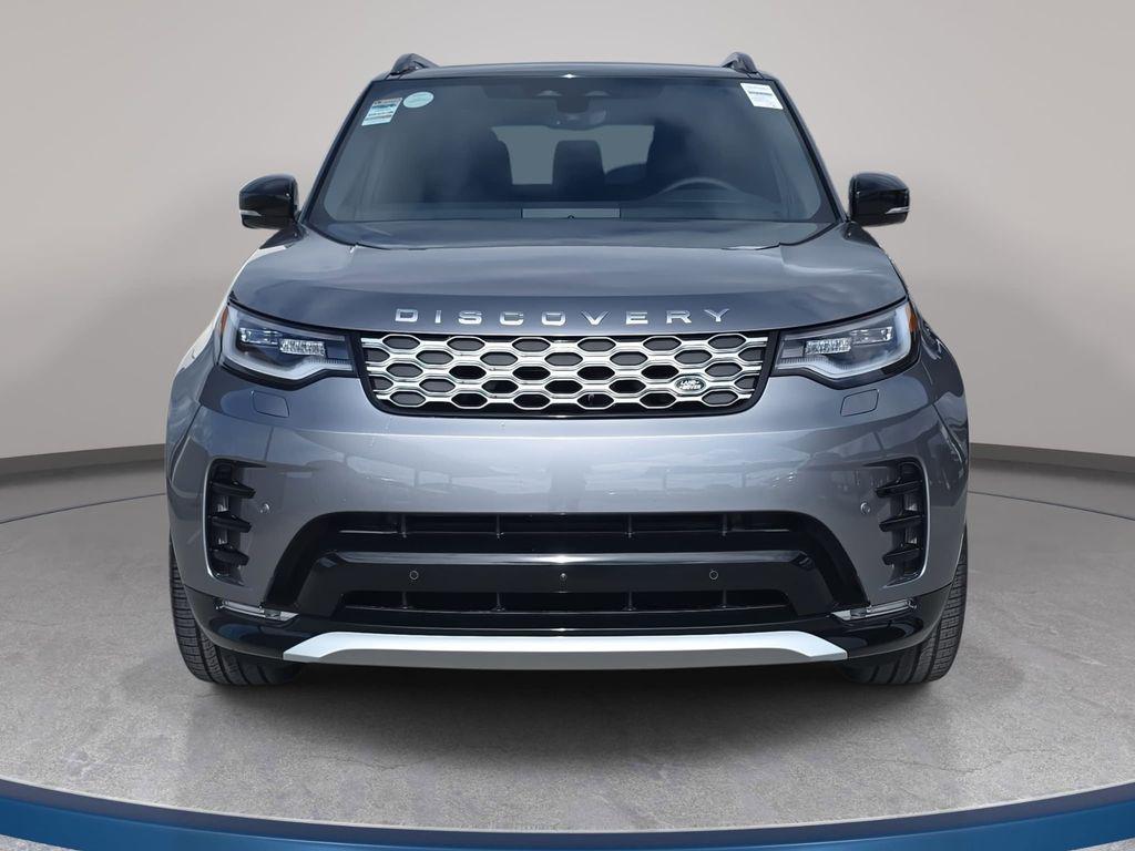 new 2026 Land Rover Discovery car, priced at $75,276